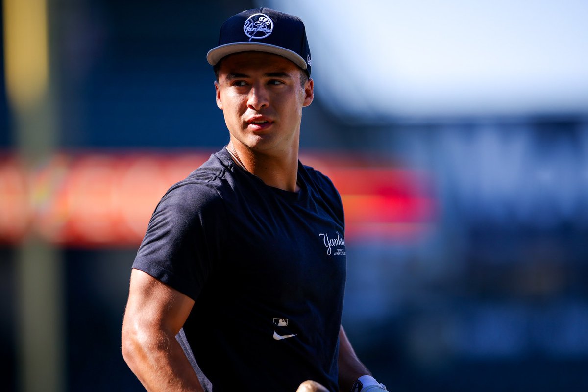 Yankees's tweet image. 📍Anaheim 

#RepBX