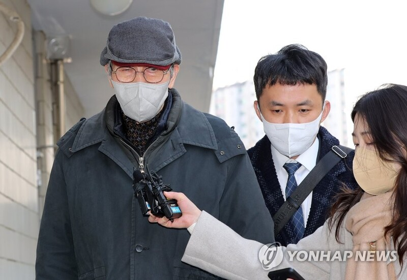 KBS Suspends Actor Oh Young-soo, Set to Review Kim Ho-joong's Case Tomorrow

#오영수 #김호중 #KBS #출연정지 #심사 #KBS #트바로티 #KimHoJoong #TVAROTTI #OhYoungSoo #SquidGame @KBSnews @KBS_drama @MyloveKBS 

korean-vibe.com/news/newsview.…