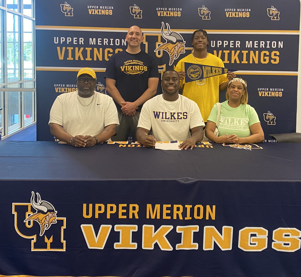 UMAHS_ATHLETICS's tweet photo. Viking Nation.  It's Signing Day.  Congratulations to members of our Football team who will be playing  in college next year.

Anthony Richards-Eastern College
Sheldon McClain-Wilkes Univ.
Cyrus Palladino-Rensselaer Poly. Inst.
Mike Scavello-California Univ. of PA

#VikingPride https://t.co/lhj0mWHKQB