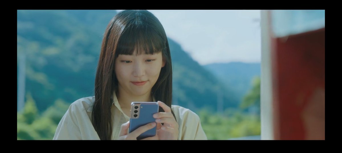 sojudeuvita's tweet photo. Esta escena me dió mucha ternura, imagínate poder volver a los años de juventud de tu mamá y conocerla 🥺
#MyPerfectStranger #MyPerfectStrangerEp2 https://t.co/YYJjEijzUf