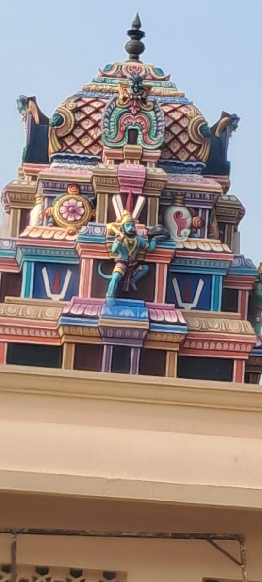 Have you heard of this marvel?SethuSpandana JayaVeera Anjaneeya Temple. It's a small temple where Anjaneya faces the ocean...perhaps making a plan as to how to cross the ocean.
#JaiShriRam 
If you repeat Ram's name 21 times a day, it is said that Hanuman shall be with you.