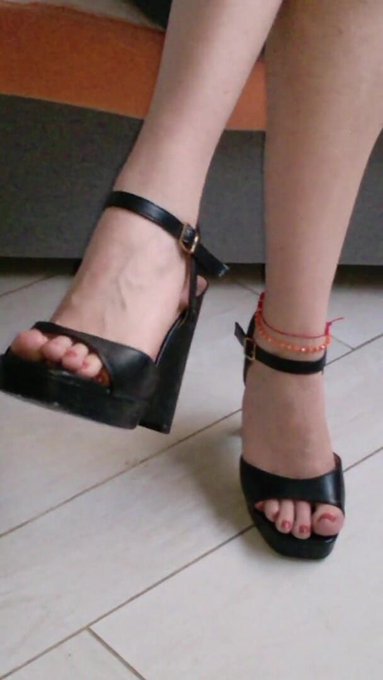 📢Introducing my new video!🎥  🤩 Hot and Sexy Dangling with High Heels 🤩  👉https://t.co/CP6D4Sxu88👈  @faphousecom<a href="/tag/footfetish"class="tags"><span>#footfetish</span></a><a href="/tag/highheels"class="tags"><span>#highheels</span></a><a href="/tag/pov"class="tags"><span>#pov</span></a><a href="/tag/amateur"class="tags"><span>#amateur</span></a>
