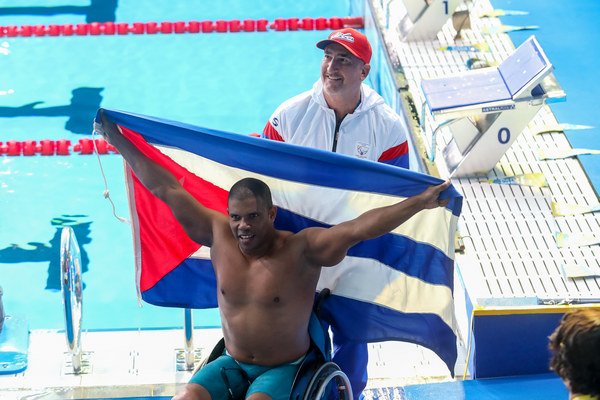 Cubano Lorenzo Pérez a Serie Mundial de #Paranatación 
Competirá en Berlín y Francia en su ruta de preparación rumbo a los Juegos Paralímpicos de #Paris2024. #Cuba #CubaInspira 
jit.cu/NewsDetails.as…