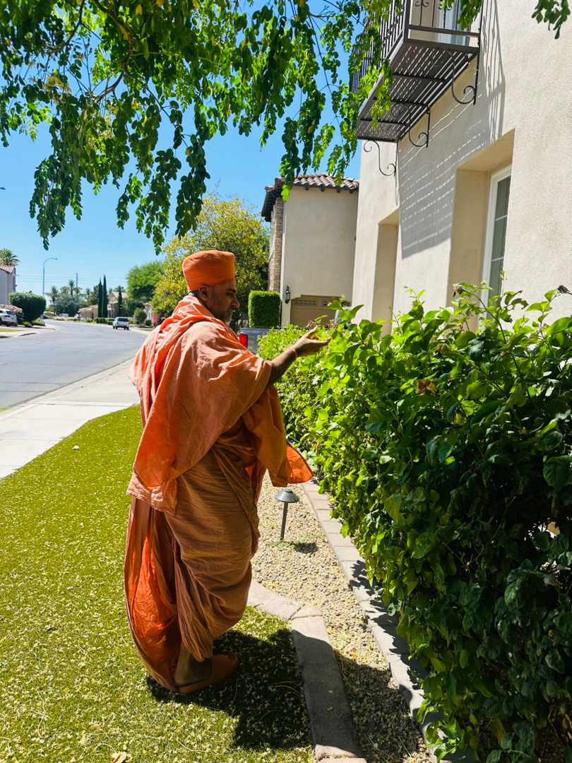 Visited A.S. Aparnaben Pravinbhai Patel's house. Blessed and asked to seva in Vadtaldham 200th utsav and invited to come to vadtaldham 200th utsav Date 28 May 2024 At - Phoenix (Arizona)