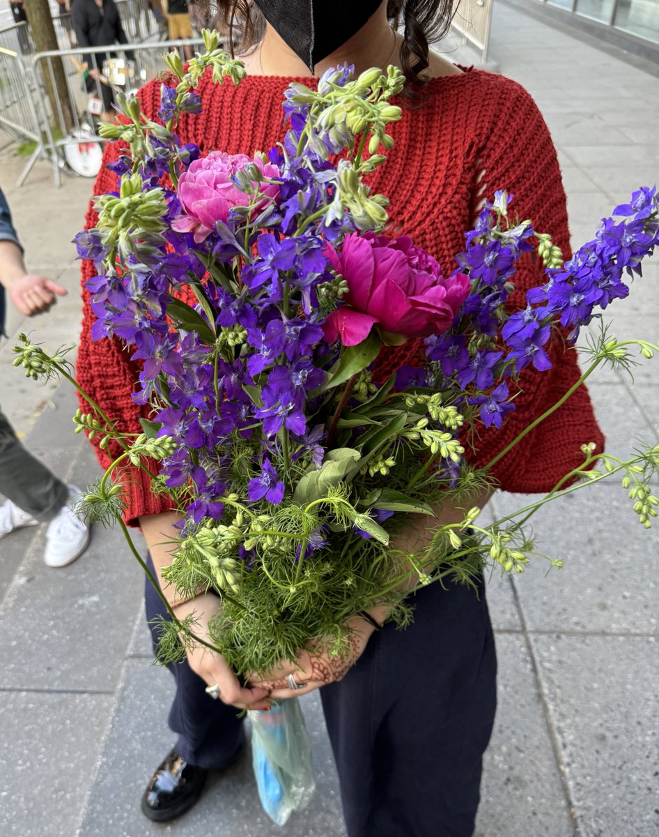 someone brought a gorgeous bouquet to give to the Astoria Hates Eric Adams demo today