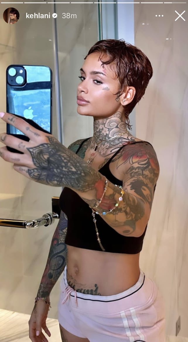 KaMcfa's tweet photo. @emmymelimusic Beautiful &amp; bad ass 😍 😍 it’s also giving short hair @Kehlani 💅🏼 https://t.co/8ZBlMrgHBx