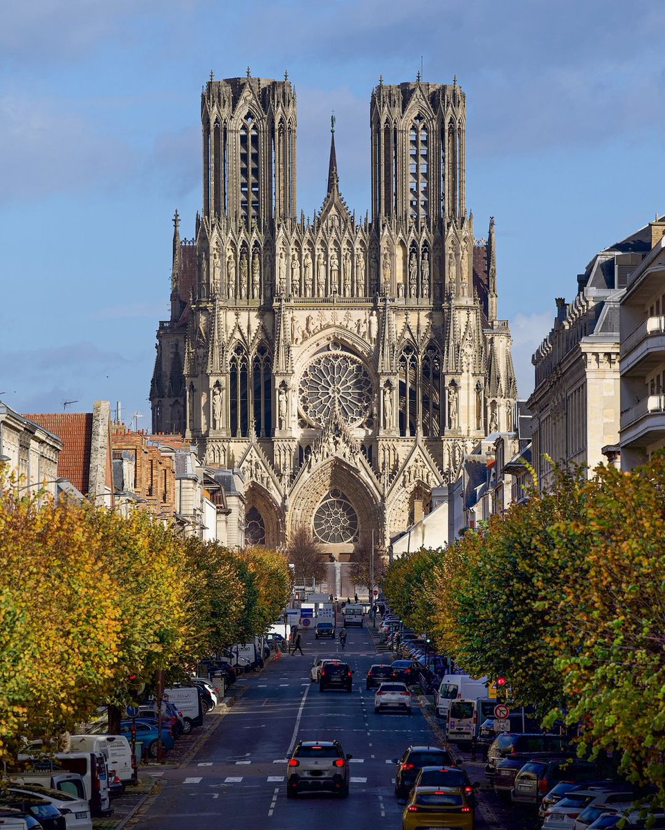 Reims, France 🇫🇷

For nearly 1,000 years, Reims Cathedral was the traditional site for the coronation of French kings. This practice began with the crowning of Louis the Pious in 816 and continued until the coronation of Charles X in 1825.
