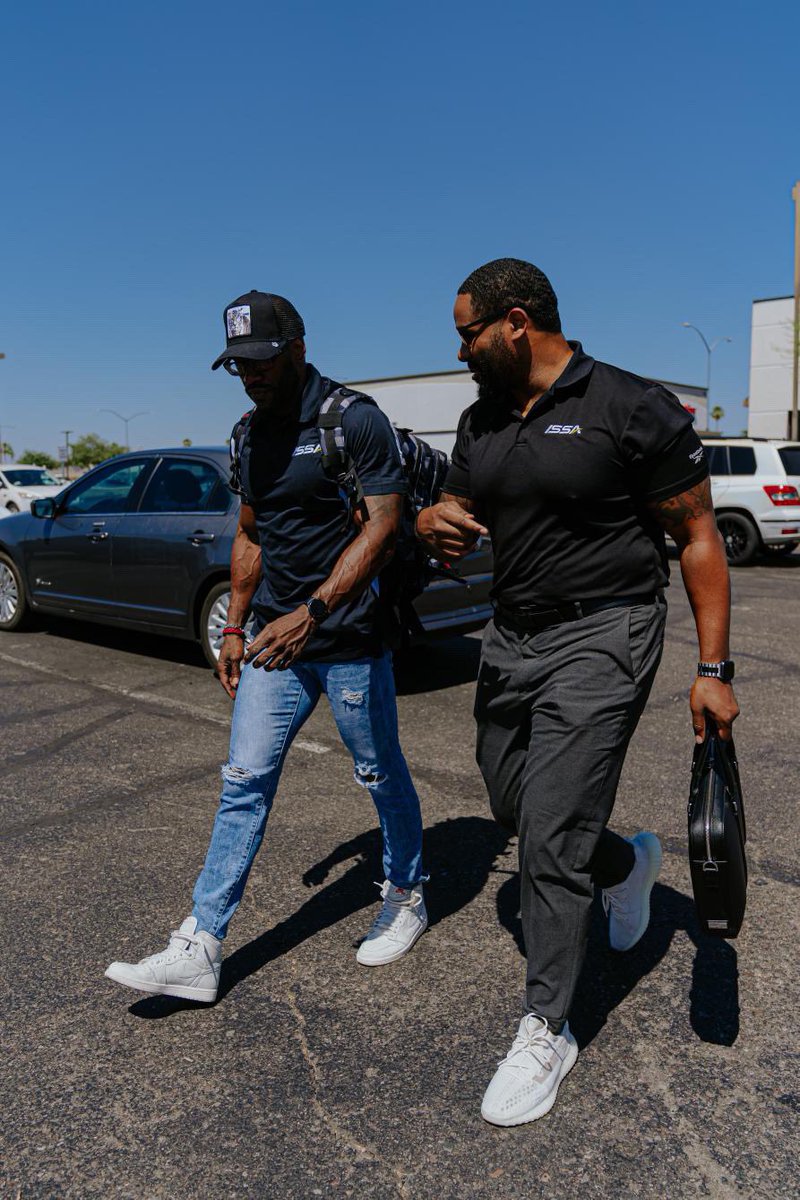 Humbly Impacting the Fitness Industry 💪🏾

Thank you <a href="/MensJournal/">Men's Journal</a> for featuring me and highlighting the impact that <a href="/ISSAonline/">ISSA</a> is having on the fitness industry! 

I’m grateful to be part of a team dedicated to empowering &amp; educating fitness professionals worldwide. #ISSAonline