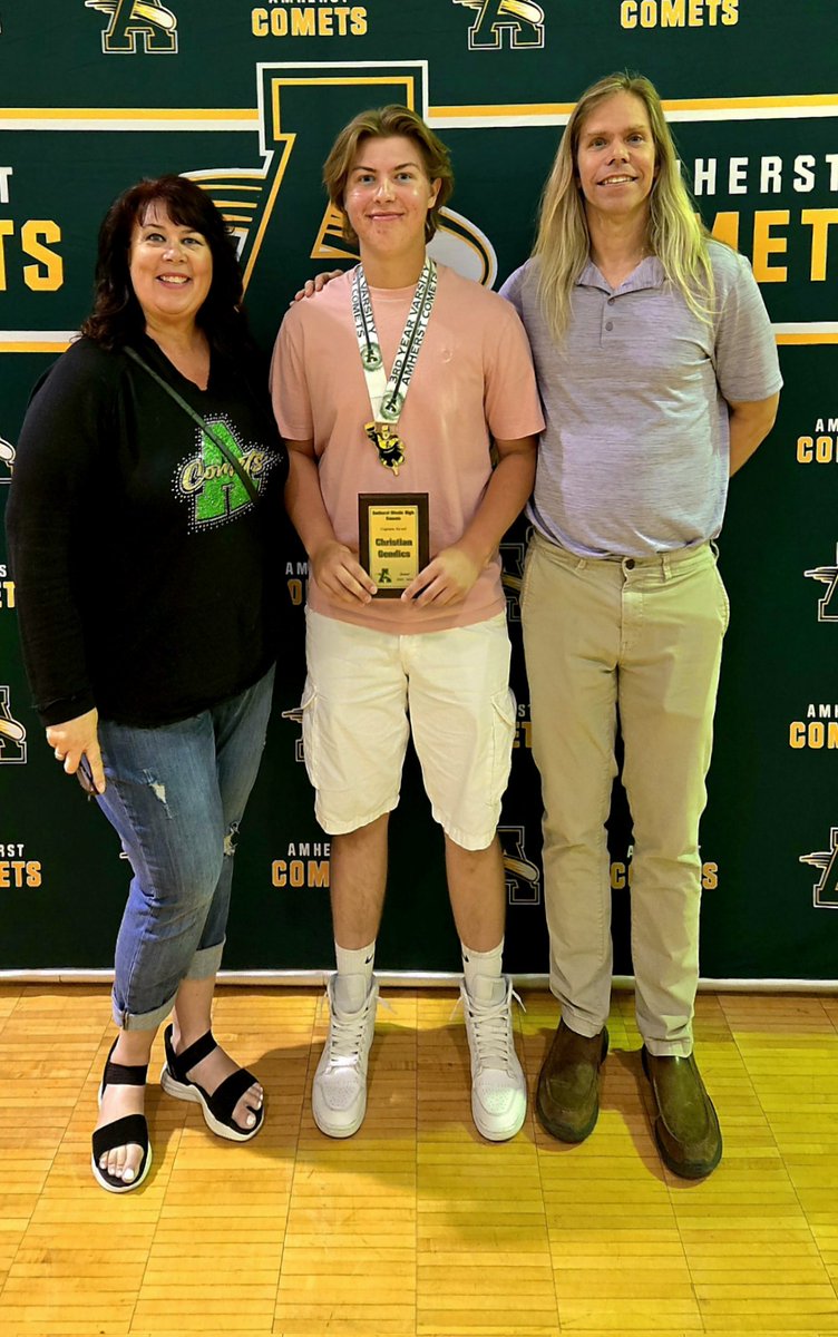 JustJenGen's tweet photo. Congrats @Cgendicslg5 on your 3rd Year letter with @ASHSBaseball. We've loved watching you play and being part of this program. Go Comets💛⚾️💚🧑🏼‍🎓 https://t.co/IxwYwKRVOL