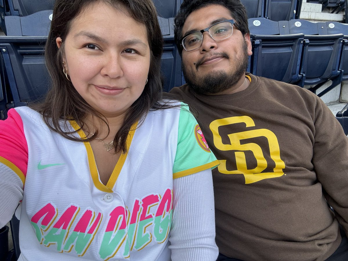 ohSnaps_Wendy's tweet photo. #ForTheFaithful https://t.co/dkSJzTVVmo
