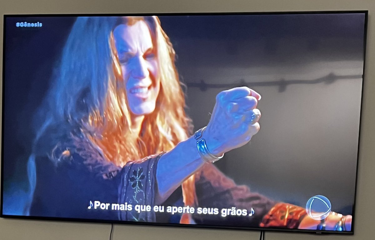 Aguardando o episódio de hoje de #AGrandeConquista! Não lembrava que a novela bíblica era também musical.