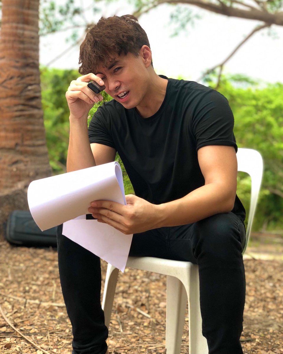LanceRaymundo's tweet photo. Farm Boy π©βπΎ
-
In between takes /
Set of #SINAG π¬
Directed by @director_elainecrisostomo https://t.co/uMM8Q5uV4M