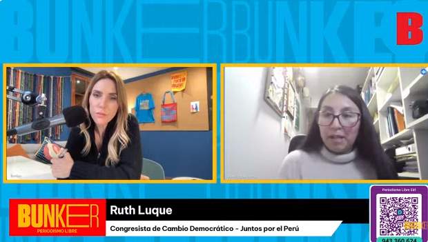 'Incomoda mucho que desde el gobierno hablen de hostigamiento y acoso, cuando en realidad lo que se pide es rendición transparente y un control adecuado de sus actos', expresó la congresista @RuthLuqueIbarra youtube.com/watch?v=5KCSZf…