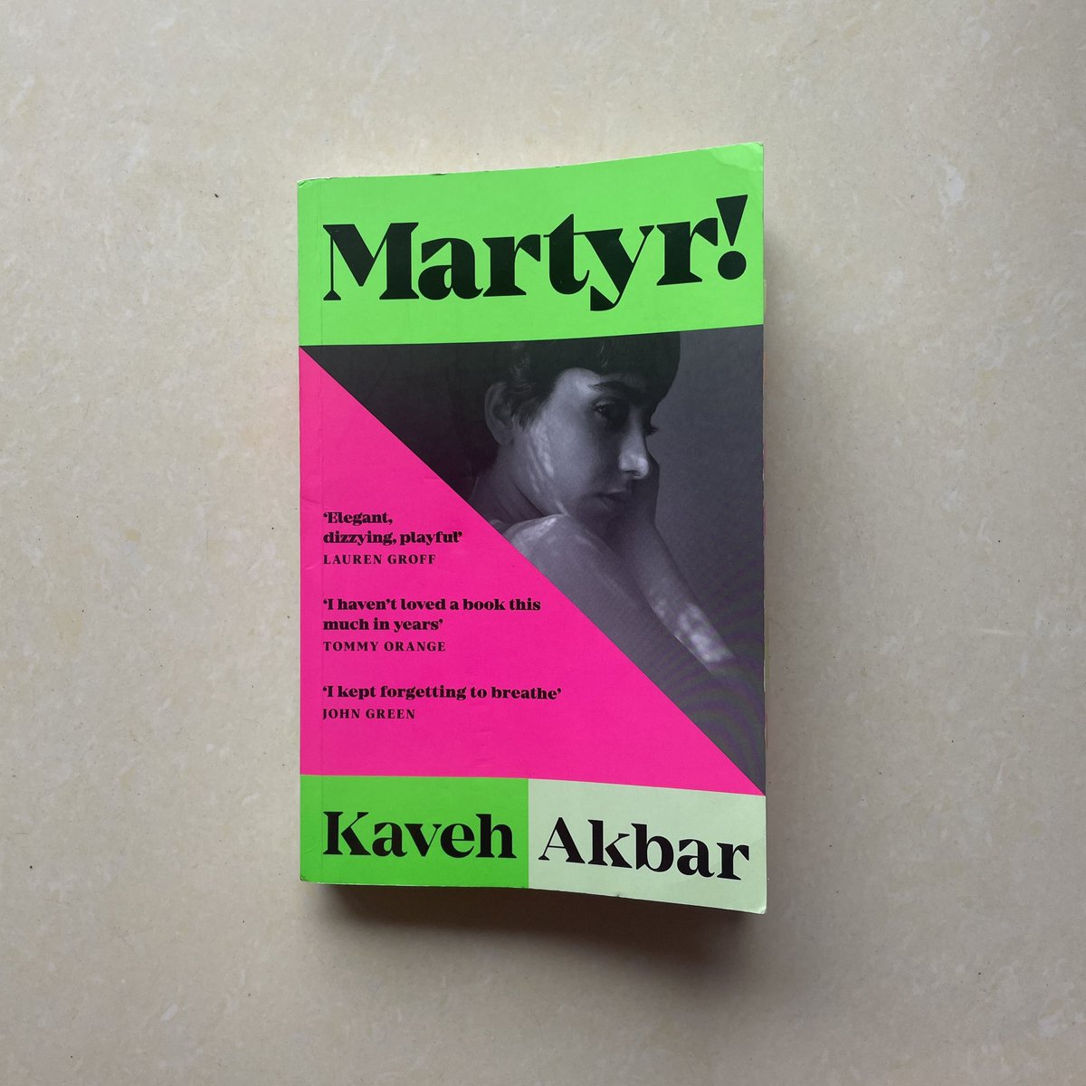 theurban_reader's tweet photo. finished reading Martyr! yesterday. took the first half off from work in bits to finish reading &amp; I don't regret a single second of it.

A pro tip: after you're done reading this book, close the book and take a long hard look at the portrait. It’ll all make sense!

@PanMacIndia https://t.co/HLTRDaM5TM