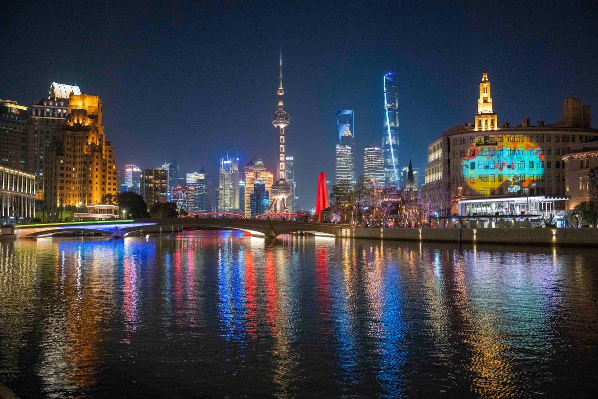 IMF staff have upgraded China's economic forecast by 0.4 percentage points to 5% in 2024 and 4.5% in 2025, driven by strong Q1 data and recent policies. Key policy priorities include facilitating property sector adjustment and supporting domestic demand. imf.org/en/News/Articl…