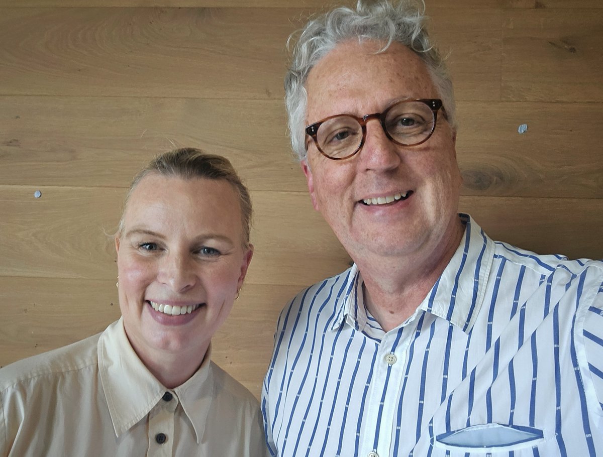 InsideOutInst's tweet photo. Delighted to be a guest on #TheSolutionists podcast with @mscott, the Vice Chancellor and President at @Sydney_Uni discussing eating disorders challenges and hopes for the future. #USYD
▶️https://t.co/jY63kSNn51 https://t.co/WatKeASG5e