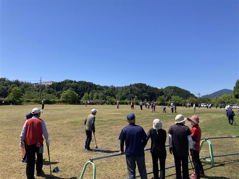 ssf_pr's tweet photo. 今日は、5月の最終水曜日です。SSFが31年間コーディネートしてきました、毎年5月の最終水曜日に行う「チャレンジデー」は、昨年度を最後に事業が終了いたしましたが、独自にチャレンジデーを継続している自治体がいくつもあります。その様子を見学させていただくため、SSFスタッフが、いくつかの自治体を訪れています。長崎県大村市、広島県北広島町、岩手県葛巻町などなど。運動スポーツの習慣づくりを目的に行われてきた「チャレンジデー」の輪が、広がっているのは、ほんとうにうれしい限りです😊みんなで、運動スポーツを楽しみましょう🏃‍♀️⛹️‍♂️🤾‍♀️🏌️🧘‍♀️