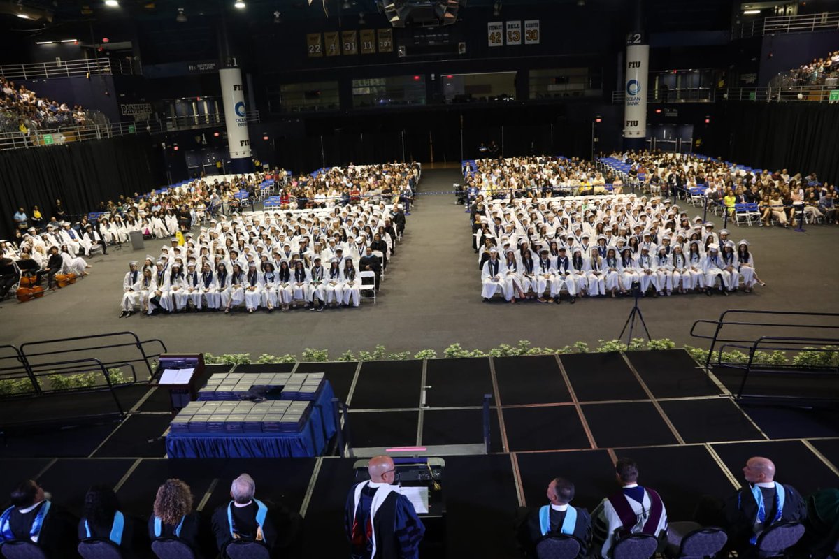 SuptDotres's tweet photo. Congratulations to the @BisonofDoral #Classof2024! Your amazing accomplishments have led you to this significant achievement.  
We couldn’t be prouder and can’t wait to see the bright paths you’ll take.  #GraduationMagic #Alumni305 #YourBestChoiceMDCPS https://t.co/ADpacJDIEr