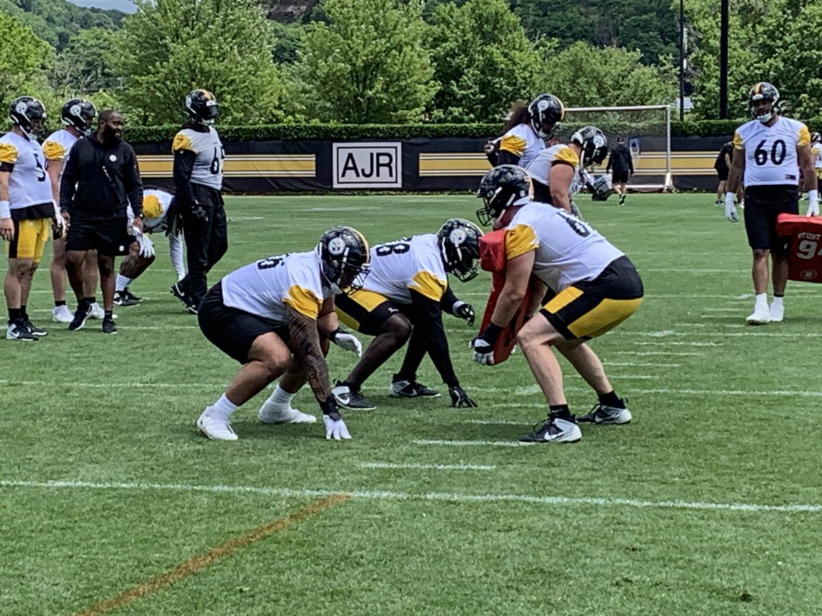 Sights & sounds from OTA No. 4 included; No. 1 pick Troy Fautanu lining up next to RG James Daniels.