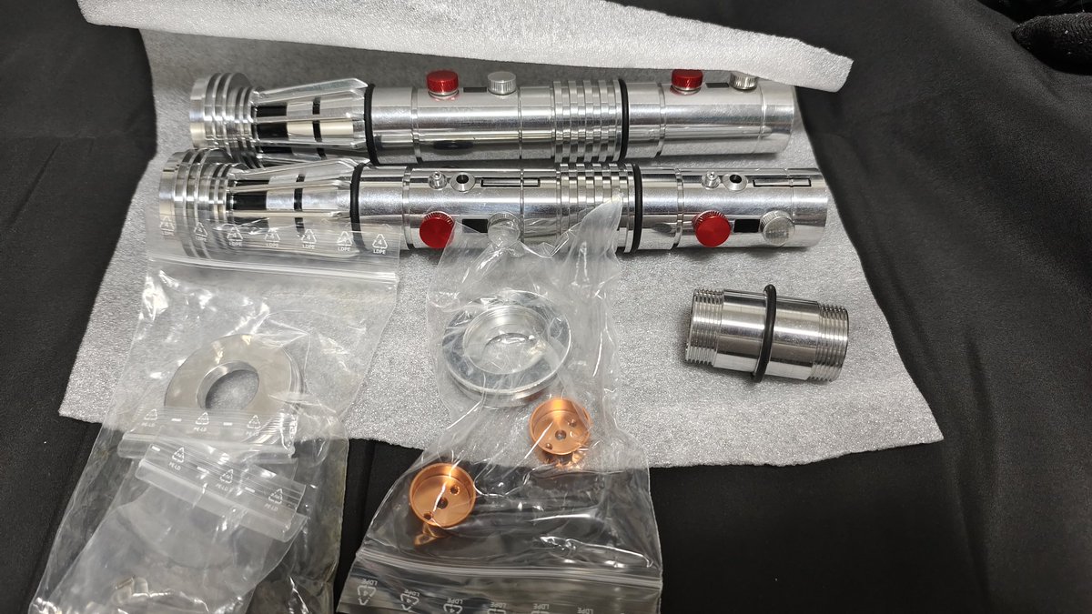 RT @CureHappy35: 諸事情により、カスタムセーバー空ヒルトの