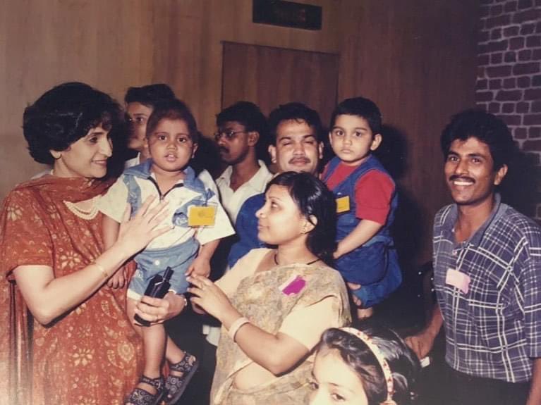 I had met @BeingSalmanKhan first in 1995 when he attended a patient meeting I had organised in @TataMemorial After the event he accompanied me on a visit to the wards to meet with a few children who were admitted there. At that time he had told me to call him whenever I felt he