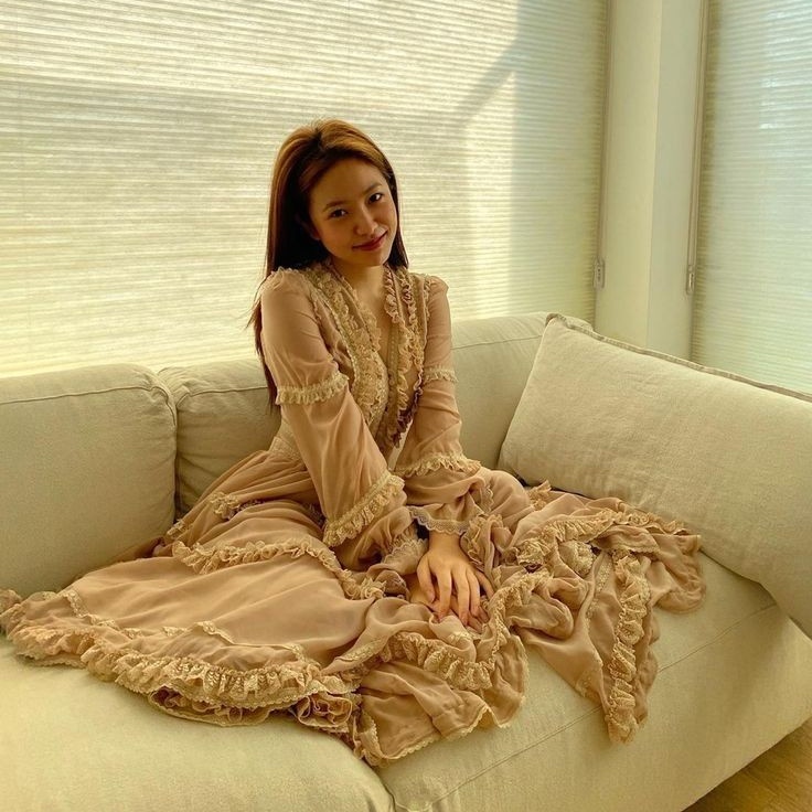 macgeumi's tweet photo. good morning guys! ✨ https://t.co/YKKPvV0UC1
