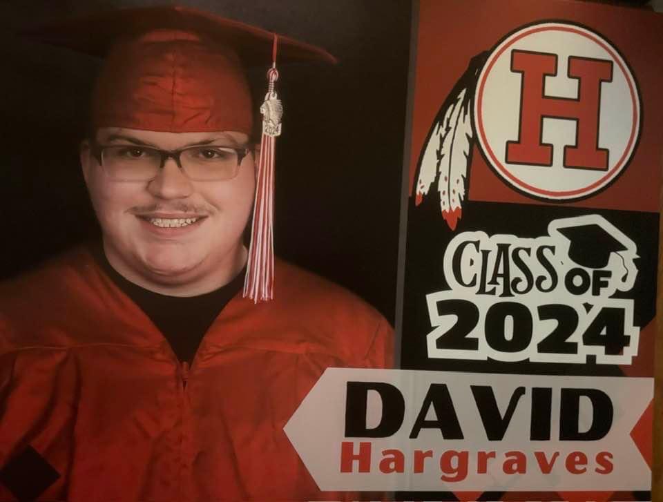 DavidHargraves4's tweet photo. Can’t believe I’m graduating next month I am so happy https://t.co/FFSjxpK9y5