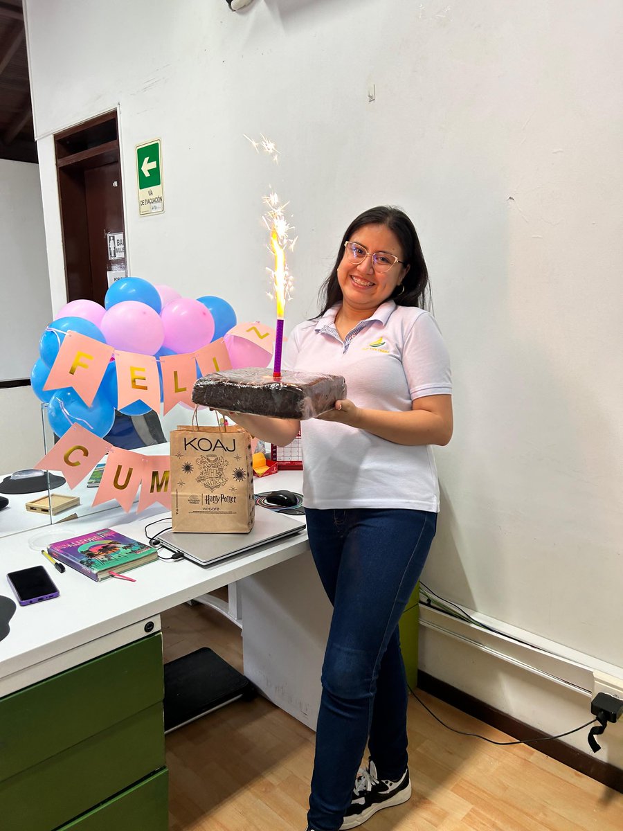 Un nuevo año lleno de aprendizaje, experiencias y alegrías! 
Gracias vida•23🦋•