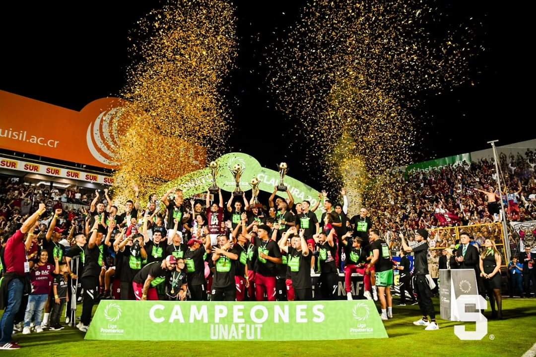 Carchin14's tweet photo. 🔸Apertura inicia el 21 de julio
🔸Super Copa entre Saprissa y CSH el 7 de julio en el Estadio Nacional
🔸Recopa entre LDA y el Saprissa el 17 de julio en el Estadio Nacional. 
🔸Torneo de Copa será con  12 clubes de UNAFUT, 8 de LIASCE y se invitarán a dos clubes de LINAFA. https://t.co/ETeMTkhrsZ