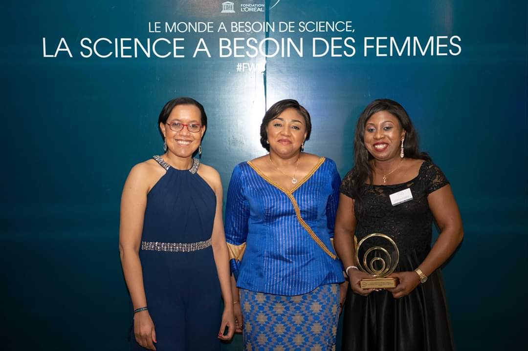 Congratulations To the new Congolese Minister of Education <a href="/Dinanga09/">Raissa Malu</a> on the far left. 👏👏 , in the middle is The first lady of the Democratic Republic of Congo mum <a href="/DeniseNyakeru/">Denise NYAKERU TSHISEKEDI</a> . photo taken during the award night of L'ORÉAL_Unesco