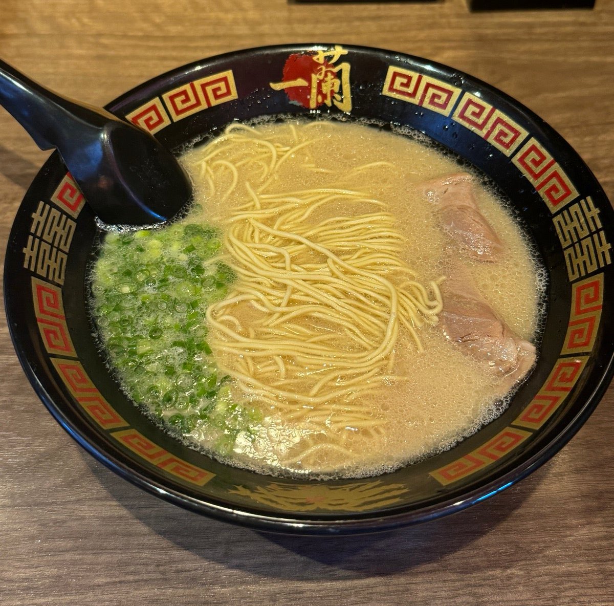 Huntneo2000's tweet photo. I'm at 一蘭 名古屋鳴海店 in 名古屋市, 愛知県 https://t.co/xOCD1R8uCc https://t.co/SJ9jMknth9