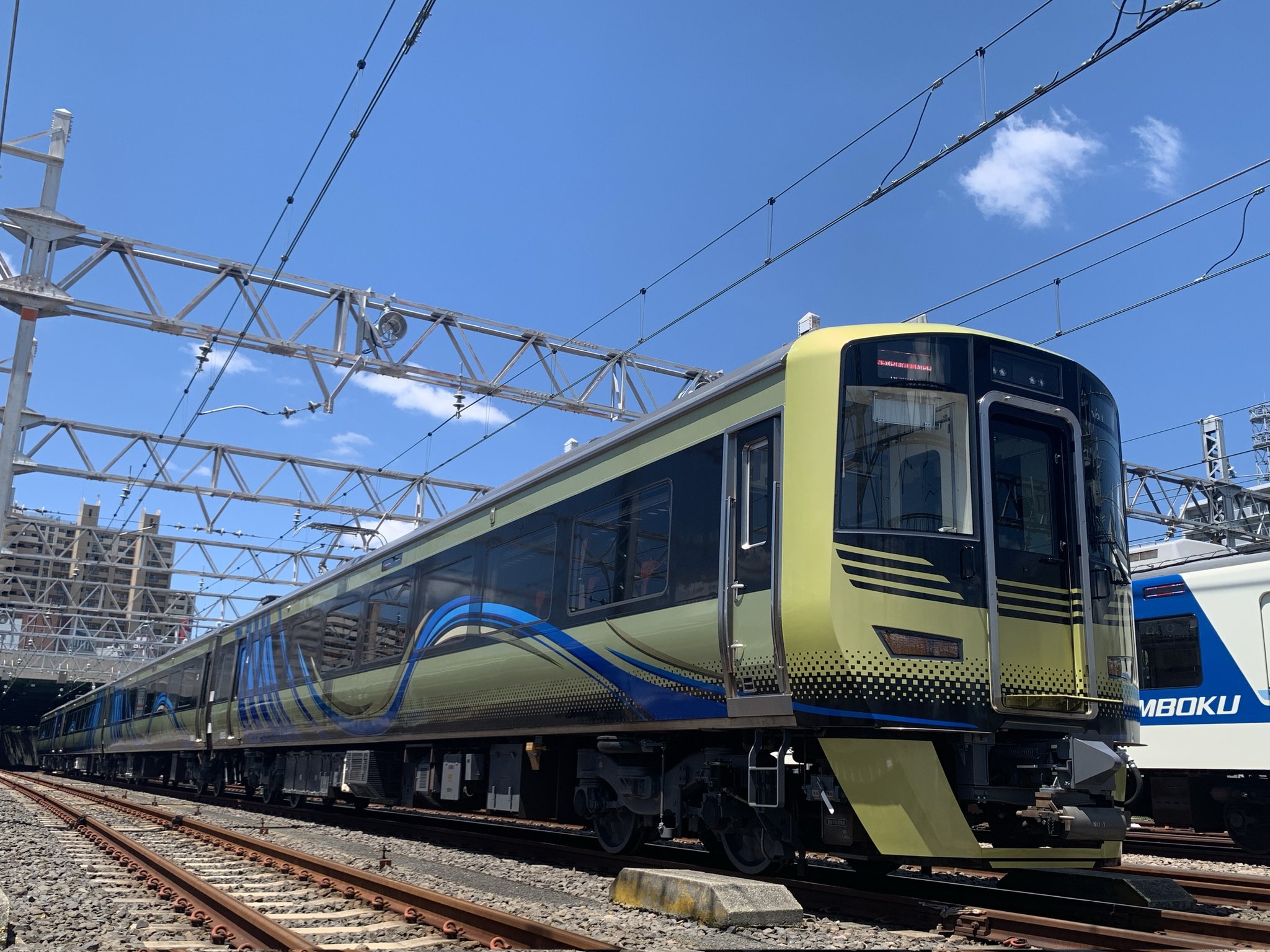 【非売品】泉北高速鉄道　泉北12000系デビュー2017年　記念ピンバッチ 非売品】泉北高速鉄道泉北12000系デビュー2017年記念ピンバッチ