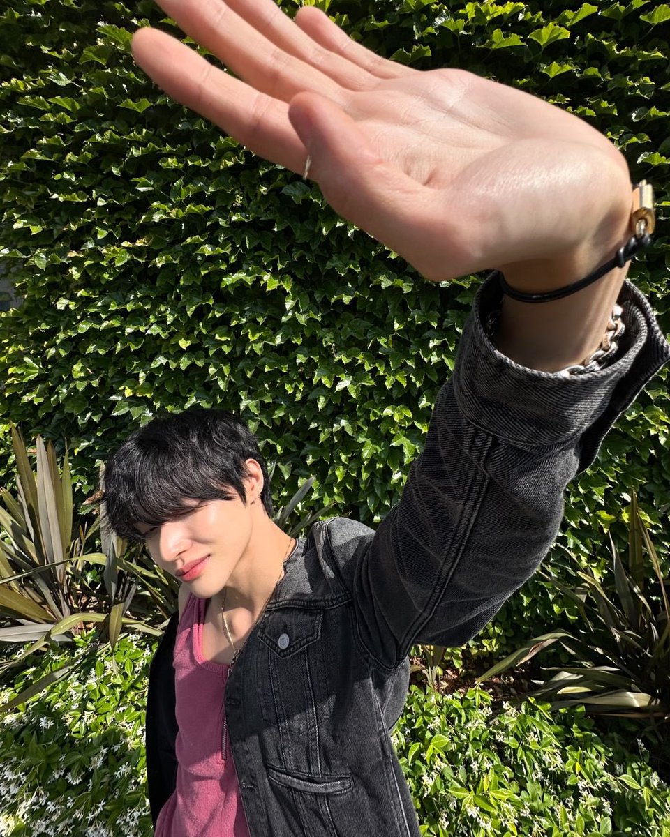 riizepics's tweet image. riize_official instagram update with wonbin