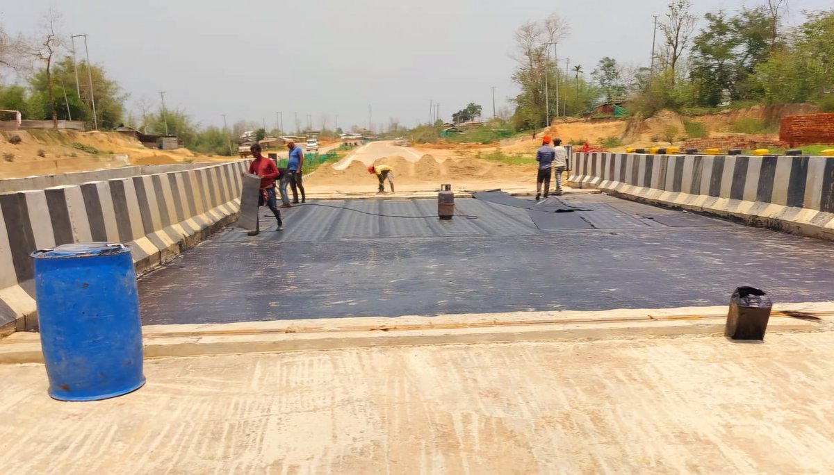 “Enhancing connectivity and accessibility.”
   
#NHIDCL is sincerely completing the construction of Dimapur Bypass (Assam Portion) of 4/6 lane pavement from Km 159 of NH 36 to Km 102 of NH 39 and up to the end point of Assam portion (Km 118 to Km 132) with length Km 14 in