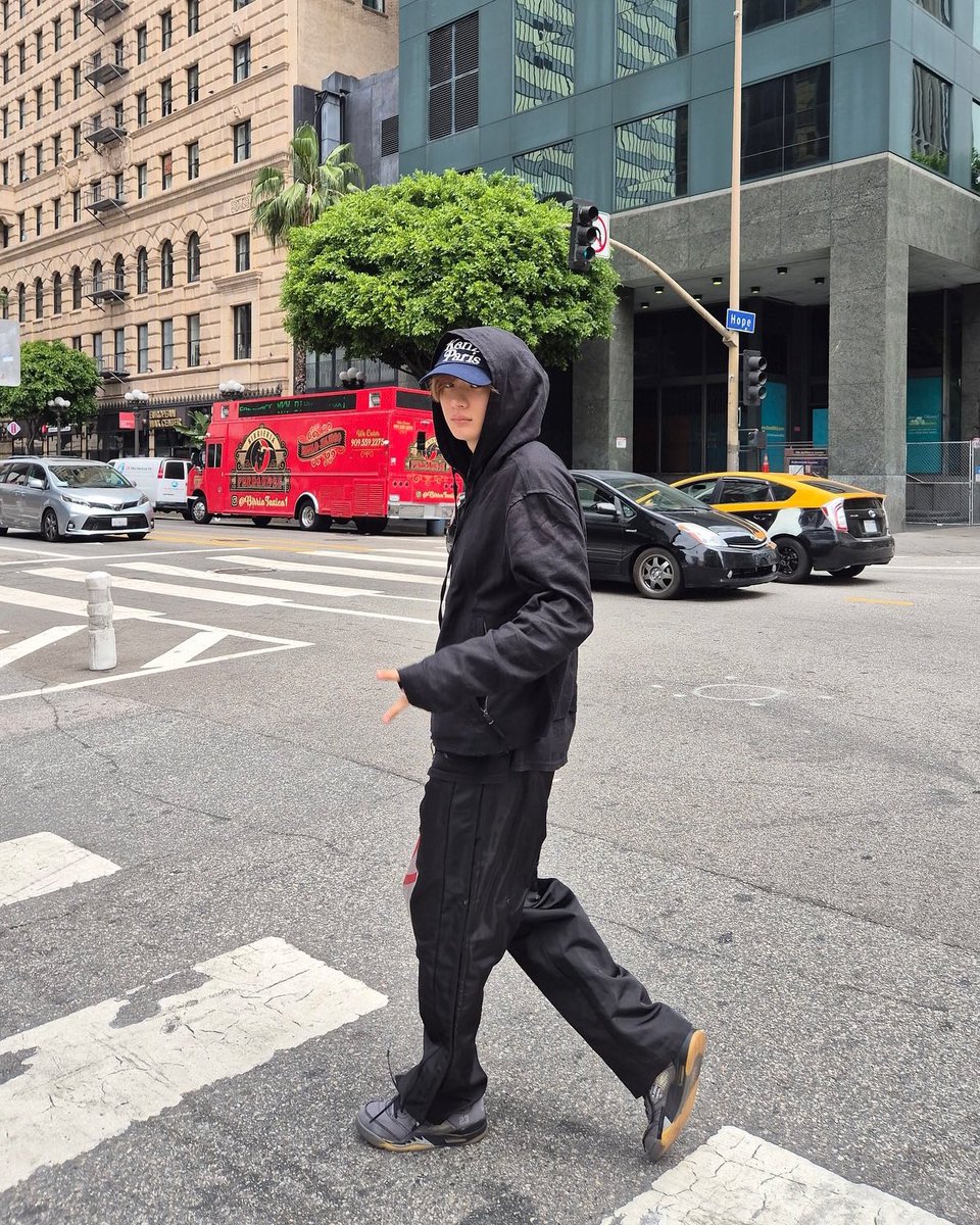 in love with anton’s street pics