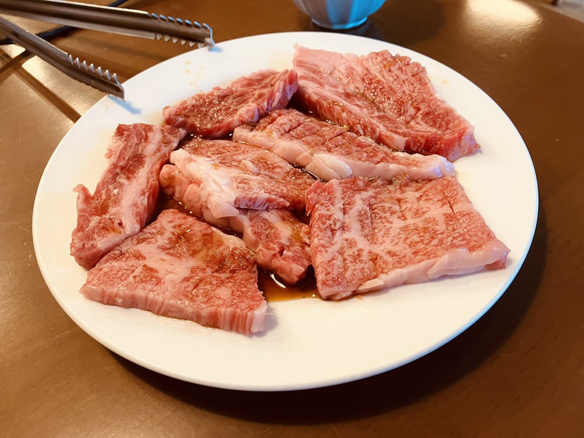 A4ランクの焼肉ランチ850円😆😆😆