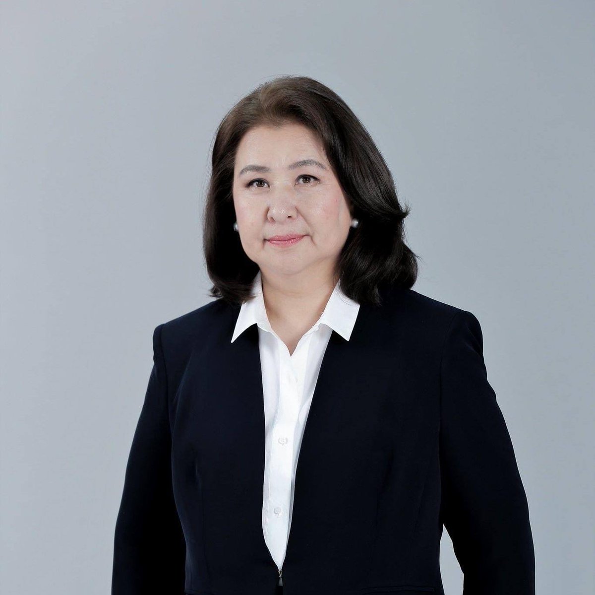 Улс орондоо аж үйлдвэржилтийн төслийг хөгжүүлэх зорилго дор нэгдэж анхны цементийн үйлдвэрийн төслийг бид олон улсаас мөнгө босгон эхлүүлсэн байдаг. Нийт санхүүжилтийн 20% Хөгжлийн банкнаас нээлттэй ил тод олон шалгуураар дамжиж авсан ба 126.6 тэрбум төгрөг авснаас нийт 260.2