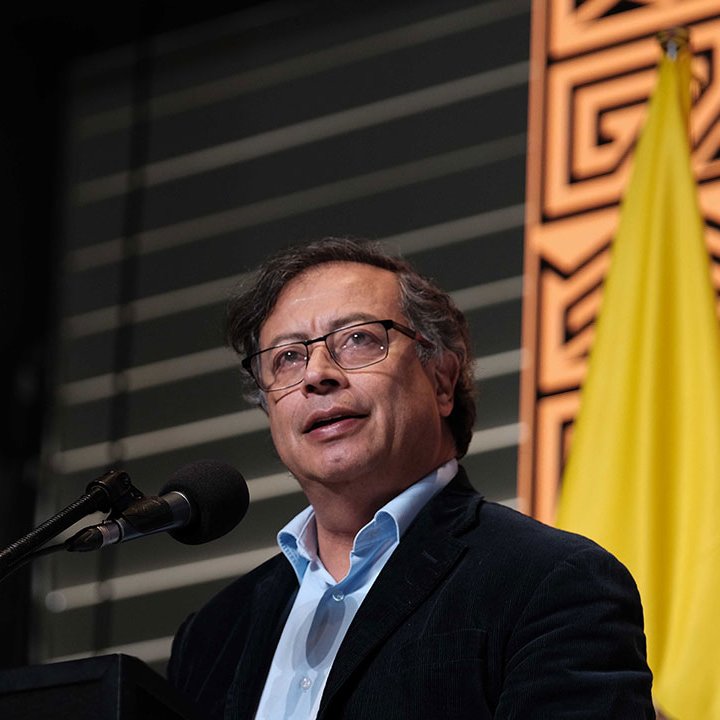 🇨🇴 Kolombiya Devlet Başkanı Gustavo Pedro:

"Gazze'ye asker göndermeye hazırız. Başka bir alternatif yok. Bir barış gücü oluşturulmalı ve Gazze'ye gönderilmeli."