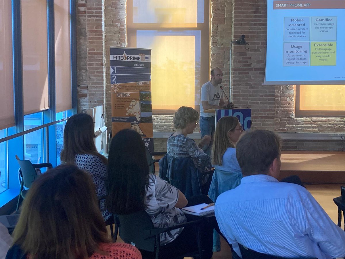Day 2 of the "Sketching Fireprime - Addressing the Needs, Challenges, and Solutions for EU WUI Communities" workshop😊

📱#Fireprime is developing a smartphone app for WUI residents to self-conduct home fire risk assessment. <a href="/pasky_v/">Pascale Vacca</a> <a href="/marc_oriol/">Marc Oriol Hilari</a> <a href="/la_UPC/">Universitat Politècnica de Catalunya (UPC)</a>