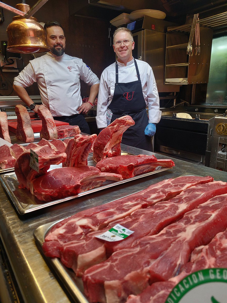 Maravillosa Presentación en Madrid de la Mejor Parrillada de España con Ternera Asturiana de la IGP Cangas del Narcea

tererecetas.com/2024/05/presen… 

#tererecetas #recipe #receta #food #foodie #blogger @Cielodeurrechu