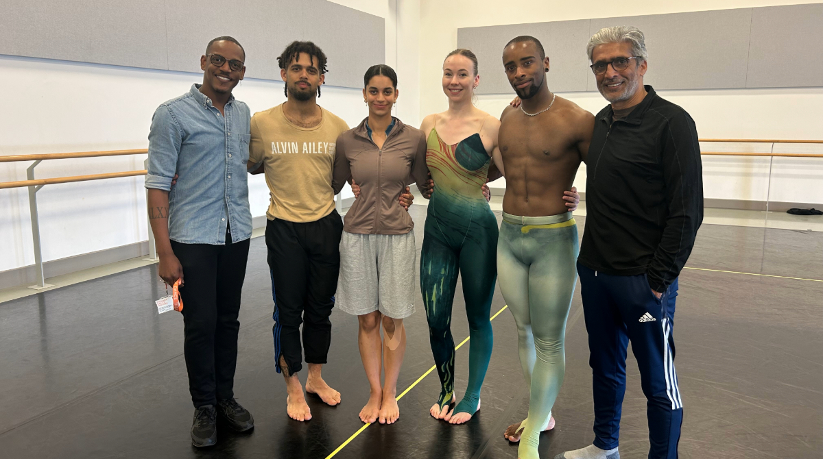 Preparations for the performance of Forest honouring Sir Robert Cohan CBE are in full swing here at Phoenix. We’ve had the pleasure of working with Anne Donnelly and former Phoenix Artistic Director Darshan Singh Bhuller. 📍 Fri 7 June, 7.30pm Tickets 👉phoenixdancetheatre.co.uk/news/honoring-…