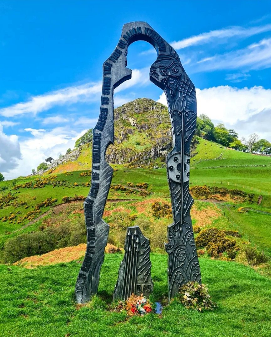 Visit Loudon Hill and you’ll come face to face with the Spirit of Scotland, a monument showing the outline of William Wallace.

Legend says he won a skirmish here against an English convoy, however, the story that really made Loudon Hill famous surrounds another Scottish hero.