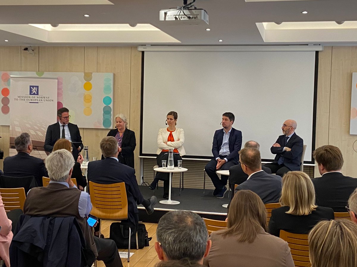 Great discussions at the Norwegian Embassy in Brussels yesterday, which hosted an event on zero-emission opportunities for regional air connectivity in 🇪🇺 and 🇳🇴 ERA's Head of Sustainability spoke at the event, explaining what will be needed to incentivise the green transition