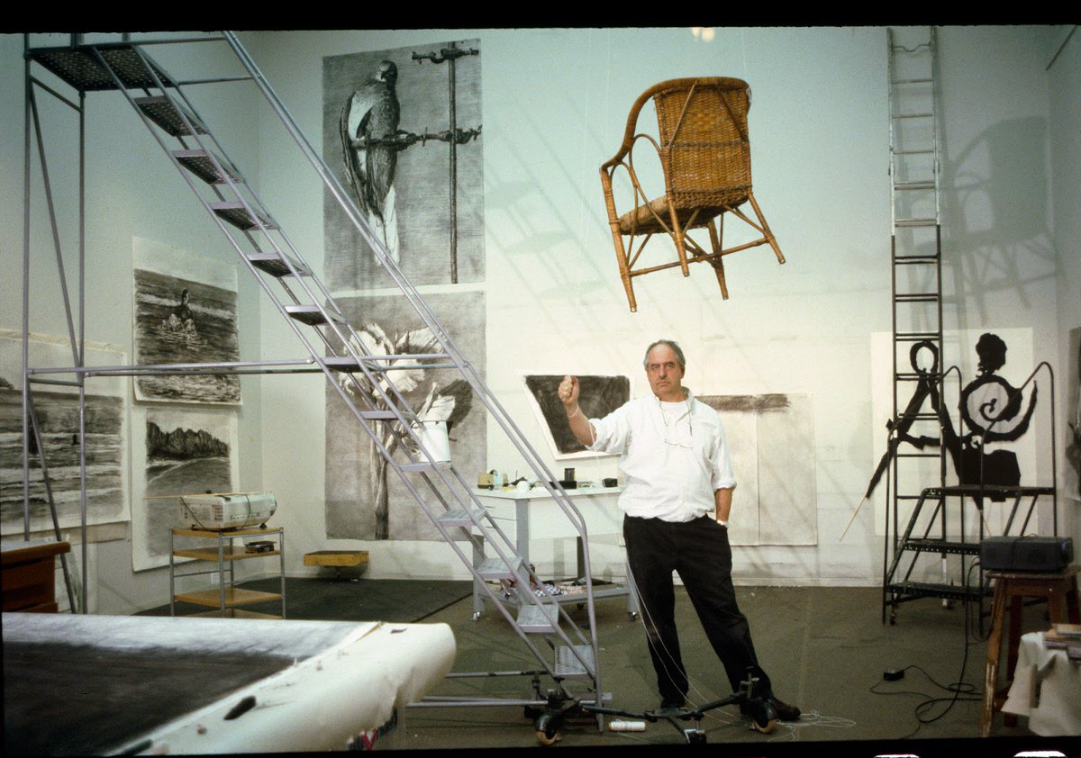 #fotodelgiorno: William Kentridge nel suo studio a Johannesburg nel 2003, foto di Anne McIlleron