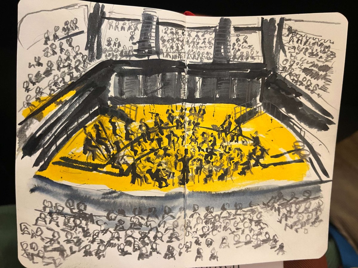 🎶 Last night, the Philharmonie de Paris was alive with the electrifying energy of Beethoven's Symphonies 4 & 3 ‘Eroica’ – nicely illustrated in this audience sketch ✨ Tonight get ready to be swept away by the powerful Symphony No. 5 and the energetic Symphony No. 7. 🎻🎼