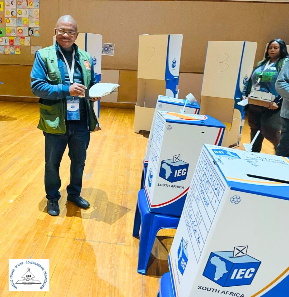 Democracy for All! 🗳️

<a href="/LcnLive/">LesothoCouncilOfNGOs</a> Director <a href="/SmapetjaAkaSK/">sekonyela Mapetja</a> has been invited by the Electoral Support Network of Southern Africa &amp; Zimbabwe Election Support Network as an observer in the #SAElection24 in the Western Cape Province.  

#Election2024Upholding