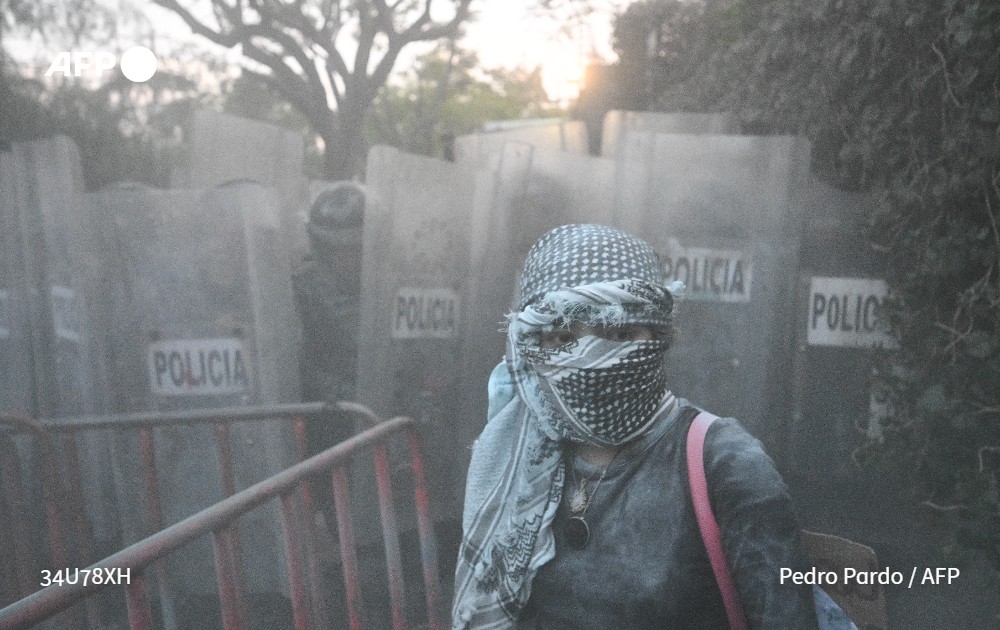 فرانس برس بالعربية tweet media