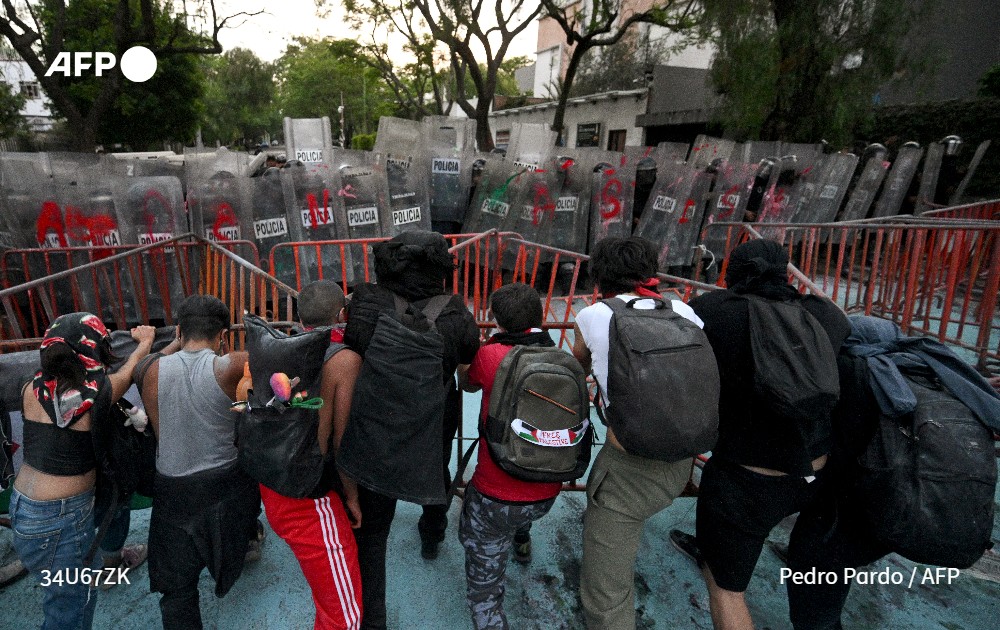 فرانس برس بالعربية tweet media