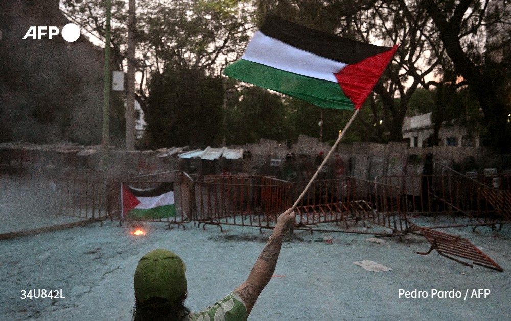 فرانس برس بالعربية tweet media