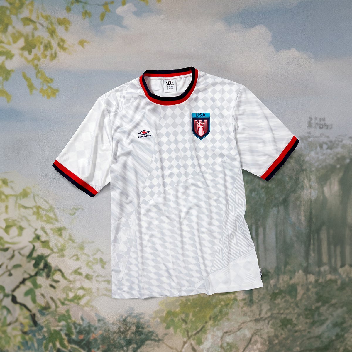 This is the new “United States [of America]” (USA) shirt from Part 2 of the “United by Umbro” collection. Read more: footballshirtculture.com/lifestyle/unit… #UnitedStates #USSoccer #umbro #footballshirts #soccerjersey #newkits